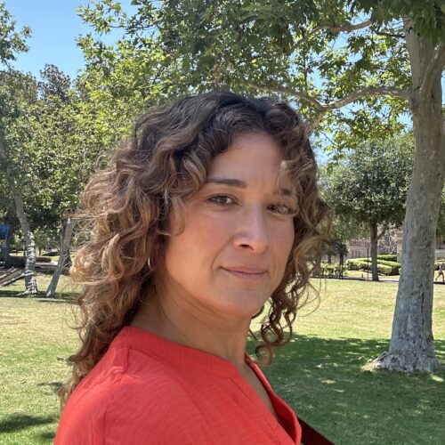 Wendy Perla Kurtz Headshot
